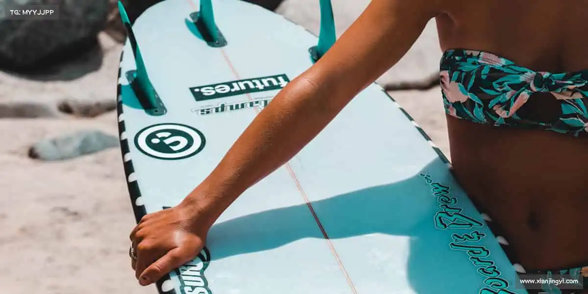 <strong>必一运动</strong>哑铃起落间，雕刻的不只是身材，更是自律的勋章🏋️